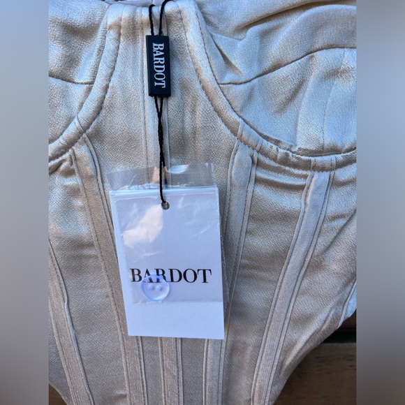 NWT Bardot corset top, cropped length, champagne color, size XS - Picture 4 of 9